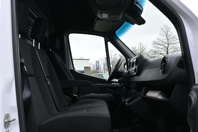 Mercedes-Benz SPRINTER 316 CDI L2H2 Koelwagen Kerstner D/N stekker, Geveerde stoel, Camera