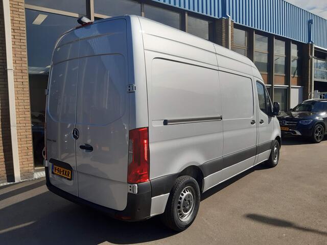 Mercedes-Benz SPRINTER L2H2 103 Kw/ 140Pk Autm. Airco Achteruitrijcamera Parkeersensors