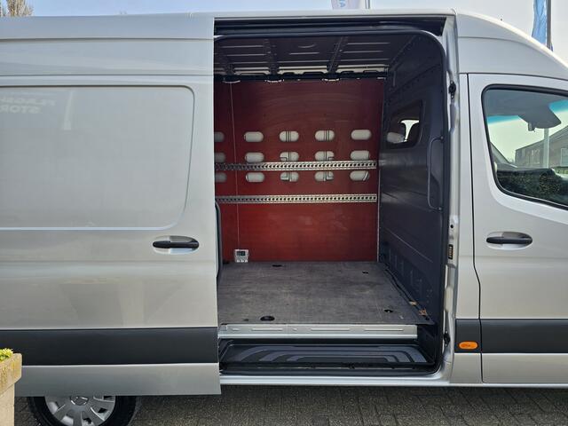 Mercedes-Benz SPRINTER 316 CDI L2-H2 Automaat * Navi * Camera * 3,5t Trekhaak * Eerste Eigenaar *