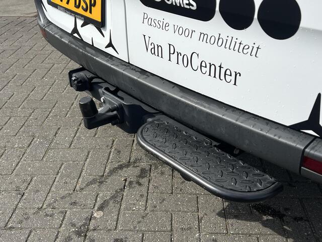 Mercedes-Benz SPRINTER 315 1.9 CDI L2H2 RWD