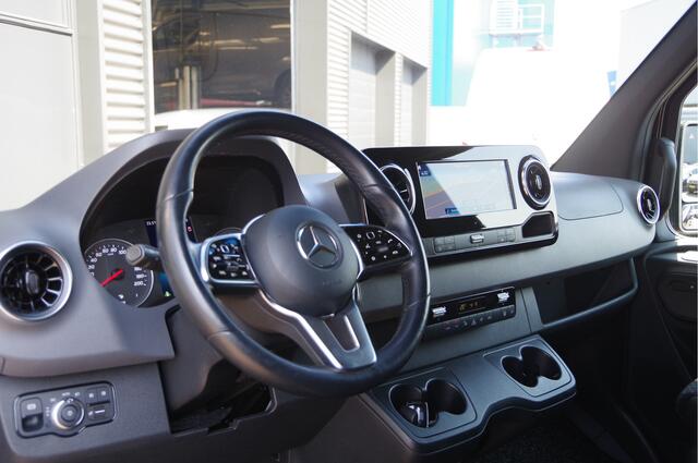 Mercedes-Benz SPRINTER 319 3.0 CDI V6 L2H2 AUT. LED, 360CAMERA, ADAPT. CRUISE, MBUX10'', TREKHAAK, STANDKACHEL, STOELVERWARMING, CLIMA