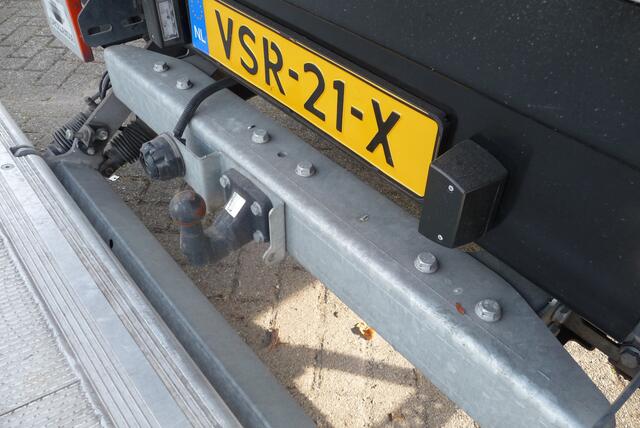 Mercedes-Benz SPRINTER 515 CDI autm bak + klep , trekhaak