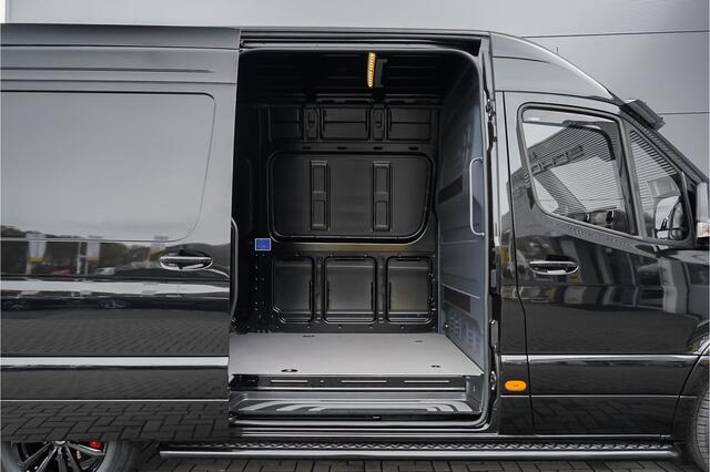 Mercedes-Benz SPRINTER 319 1.9 CDI L2H2 RWD Black Pack Vol! Distronic Camera BPM Vrij LED Navi Trekhaak 3.5T