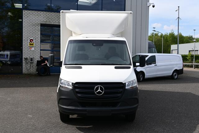 Mercedes-Benz SPRINTER 514 CDI Bakwagen met NIEUWE laadklep MBUX, Geveerde stoel, Stoelverwarming Nieuwe Laadklep 1000kg 180cm Plateau