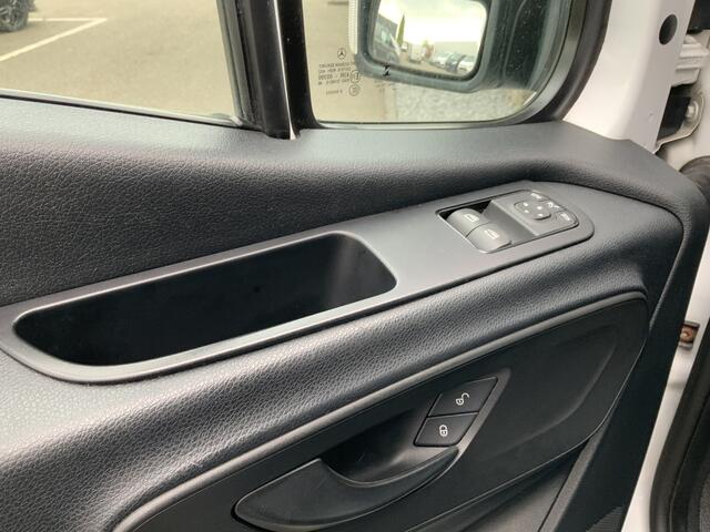 Mercedes-Benz SPRINTER 316 2.2 CDI L2H2 Airco Cruise Camera Navi Trekhaak 2800 kg Euro 6