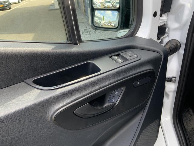 Mercedes-Benz SPRINTER 316 2.2 CDI Maxi L3H2 Automaat Airco 3 Zits Navi Trekhaak 2000kg Euro 6 Kleine Schades