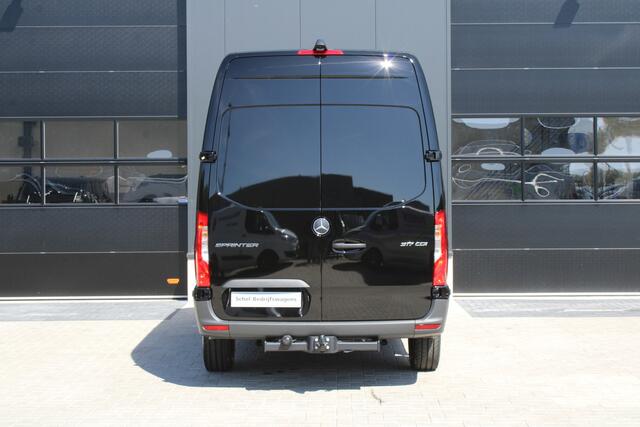 Mercedes-Benz SPRINTER 317CDI L2H2 Pro - 2x Schuifdeur - LED - Mbux 10 - 3.5t Trekhaak - Betimmering - Camera - Carplay - Bind spot - Cruise - Smartphone integratie - Rijklaar