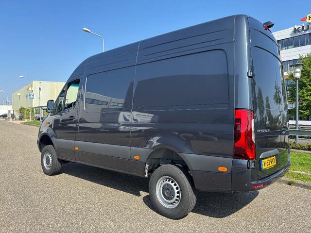 Mercedes-Benz SPRINTER 319CDI L2H2 4X4 Automaat Airco Navi Cruisecontrol NIEUW BPM VRIJ