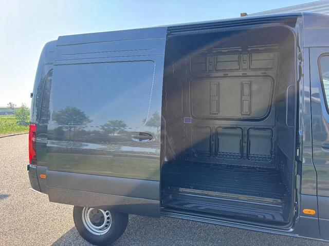 Mercedes-Benz SPRINTER 319CDI L2H2 4X4 Automaat Airco Navi Cruisecontrol NIEUW BPM VRIJ