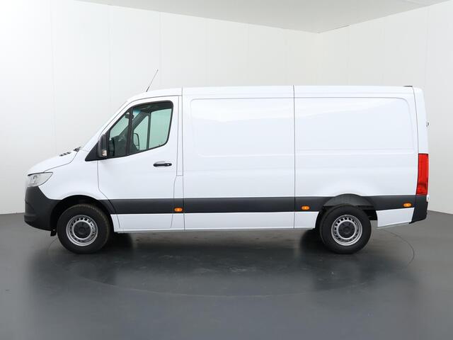 Mercedes-Benz SPRINTER 315 CDI L2H1 PRO Automaat | Achteruitrijcamera | 3-zits | Climate Control | Dodehoekassistent | Intelligente Binnenspiegel |