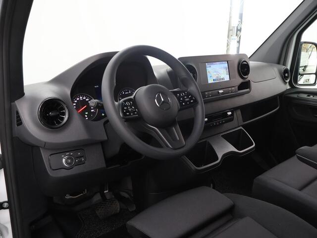 Mercedes-Benz SPRINTER 315 CDI L2H1 PRO Automaat | Achteruitrijcamera | 3-zits | Climate Control | Dodehoekassistent | Intelligente Binnenspiegel |