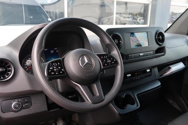 Mercedes-Benz SPRINTER 317 1.9 CDI L2H2 AUT/ CAMERA/ LED/ CRUISE/ CLIMA/ MBUX