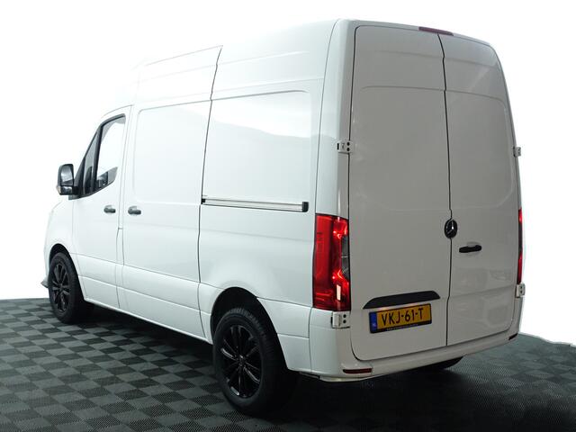 Mercedes-Benz SPRINTER 211 2.2 CDI H2 AMG Night Edition Aut- 2x Schuifdeur, Designo Leder, Clima, Grijs kenteken