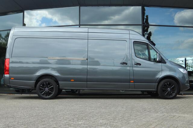Mercedes-Benz SPRINTER 319 3.0 CDI V6 AUT. L3H2 - 3500 KG TREKHAAK Mercedes-Benz Sprinter 319 3.0 CDI V6 AUT. L3H2 - 3500 KG TREKHAAK | MBUX BREEDBEELD | 18 INCH LMV | CAMERA