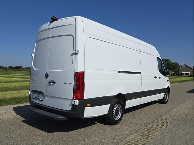 Mercedes-Benz SPRINTER 315 1.9 CDI L3 H2 RWD - 150 Pk - Euro 6 - Navi - MBUX - ParkeerCamera - StoelVerwarming
