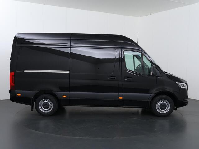 Mercedes-Benz SPRINTER 319 CDI L2H2 SELECT | 3500 kg TREKKEN | 3-zits | Climate Control | Achteruitrijcamera | Airco | Cruise Control |