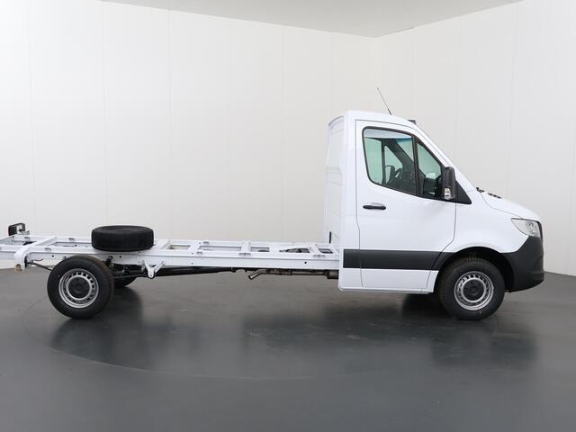 Mercedes-Benz SPRINTER 317 CDI Chassis L3 RWD PRO 3.5t | 3 zits | Achteruitrijcamera | Cruise Control | Dodehoekassistent | Climate Control | Apple Carplay | Airco |