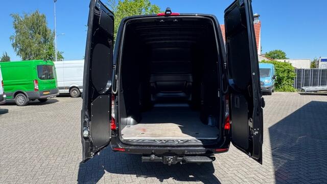 Mercedes-Benz SPRINTER 319 CDI 140KW 177PK L3H2 DC DUBBELE CABINE 3.0 6 CILINDER V6