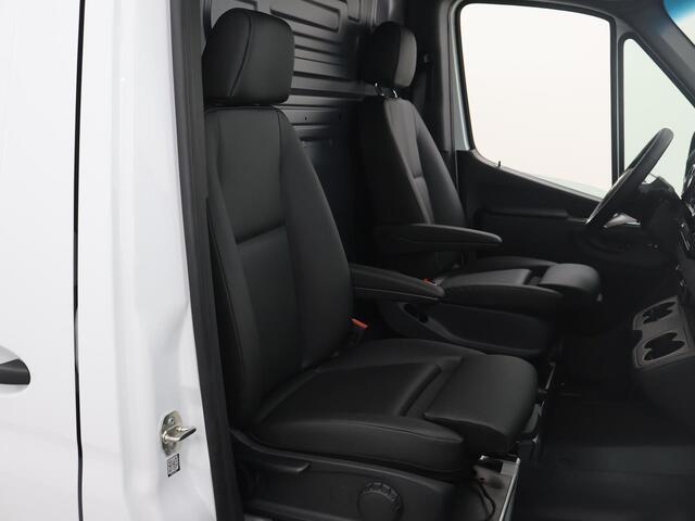 Mercedes-Benz SPRINTER 319 L2H2 RWD SELECT | LED | DISTRONIC | WINTERPAKKET | LEER | BPM VRIJ