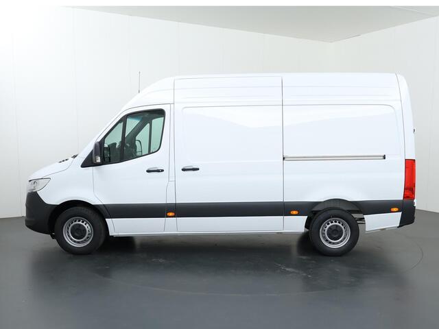 Mercedes-Benz SPRINTER 317 CDI GB L2 RWD PRO