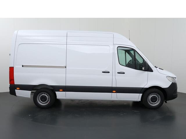 Mercedes-Benz SPRINTER 315 L2H2 RWD PRO | 3500KG TREKKEN | AUTOMAAT | BANK | APPLE CARPLAY
