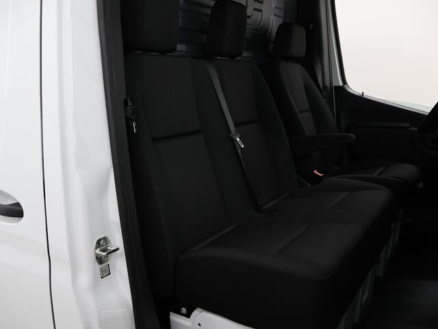 Mercedes-Benz SPRINTER 315 L2H2 RWD PRO | 3500KG TREKKEN | AUTOMAAT | BANK | APPLE CARPLAY