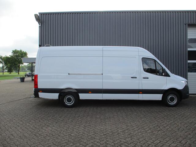 Mercedes-Benz SPRINTER 316 160 pk L4H2 3500 KG Trekgewicht Airco