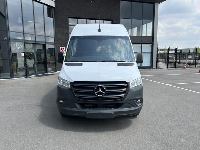 Mercedes-Benz SPRINTER 314 CDI RWD L2 H2 360 Camera / MBUX / Navigatie / Airco / Parkeersensoren / 270 Graden achterdeuren