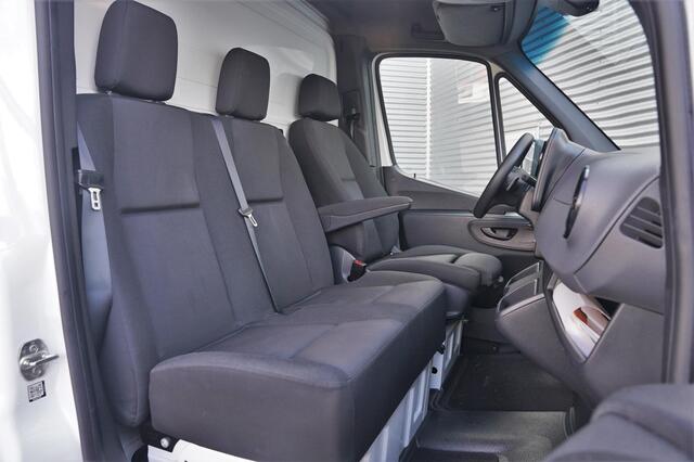 Mercedes-Benz SPRINTER 315 CDI Bakwagen Laadklep Automaat Airco Apple Carplay Navigatie
