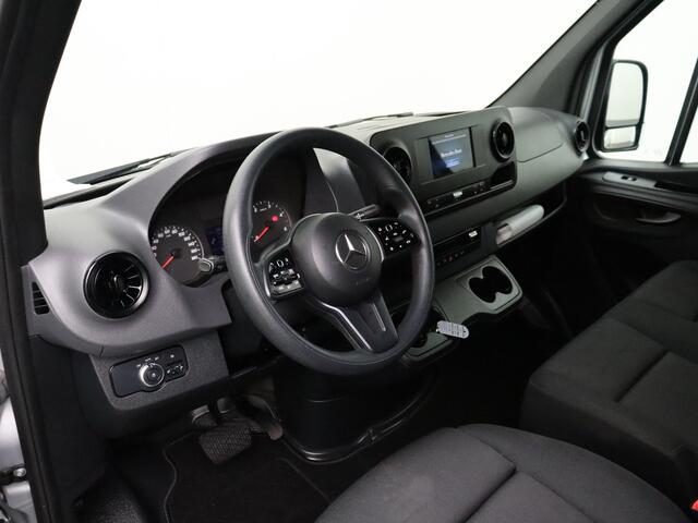 Mercedes-Benz SPRINTER 315CDI 9G-Tronic Automaat L2H2 | 3500Kg Trekken | Camera | Airco | Cruise | Betimmering | 3-Persoons