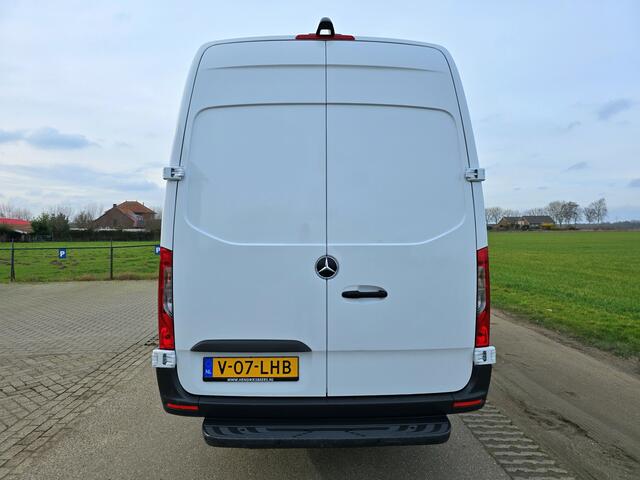 Mercedes-Benz SPRINTER 317 1.9 CDI L3 H2 RWD - 170 Pk - Euro 6 - AUTOMAAT - MBUX - ParkeerCamera