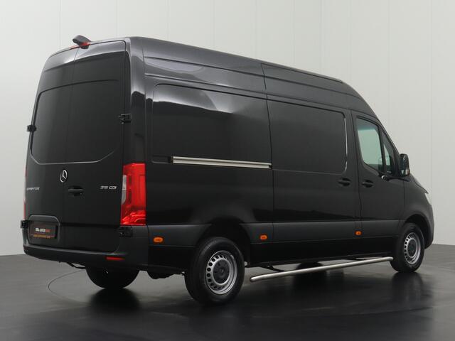 Mercedes-Benz SPRINTER 315CDI 9G-Tronic Automaat L2H2 | 3500Kg Trekken | Touchscreen | Camera | 3-Persoons | Airco | Cruise