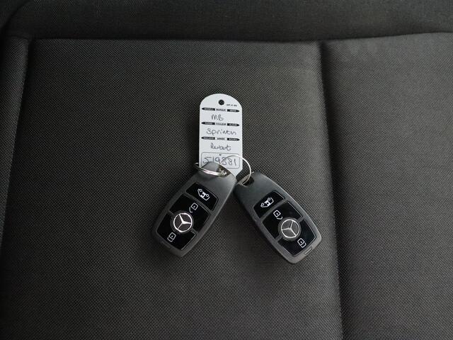 Mercedes-Benz SPRINTER 315CDI 9G-Tronic Automaat L2H2 | 3500Kg Trekken | Touchscreen | Camera | 3-Persoons | Airco | Cruise