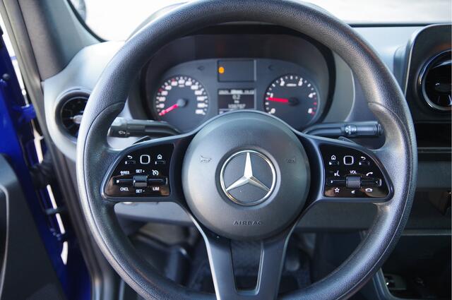 Mercedes-Benz SPRINTER 211 2.2 CDI L1H1 AUT. MBUX, CAMERA, STANDKACHEL, CLIMA, CRUISE, APPLE CARPLAY