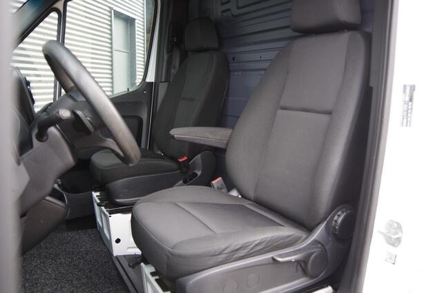 Mercedes-Benz SPRINTER 211 2.2 CDI L1H1 AUT. TREKHAAK, IMPERIAAL, CAMERA, NAVI, CLIMA, NL AUTO, NAP