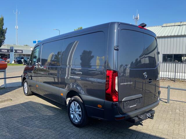 Mercedes-Benz SPRINTER 319 CDI L2H1 Facelift | DIStronic | 3500KG Trekhaak | 360° Camera | LED | Gev. Stoel