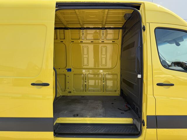 Mercedes-Benz SPRINTER 319 3.0 CDI V6 V6 Automaat L2H2 Climate Control Cruise Control Trekhaak Camera Stoelverwarming