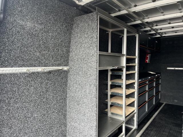 Mercedes-Benz SPRINTER 319 1.9 CDI L3H2 RWD | 360°C camera | navigatiesysteem full map | alarm klasse 3 | cruise control.