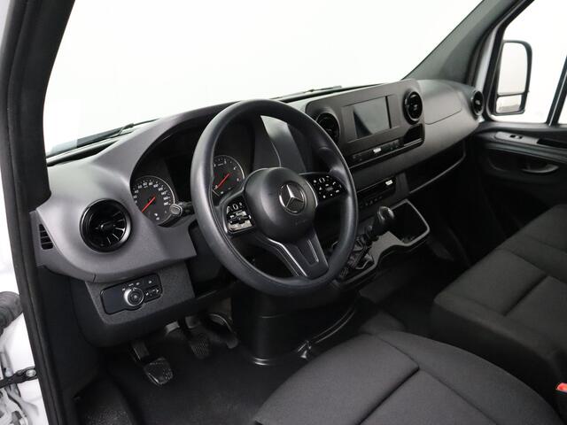 Mercedes-Benz SPRINTER 315CDI L2H2 | Mbux Touchscreen Camera | Betimmering | Airco | Cruise | 3-Persoons