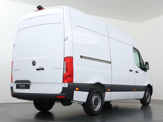 Mercedes-Benz SPRINTER 317 CDI GB L2 RWD PRO