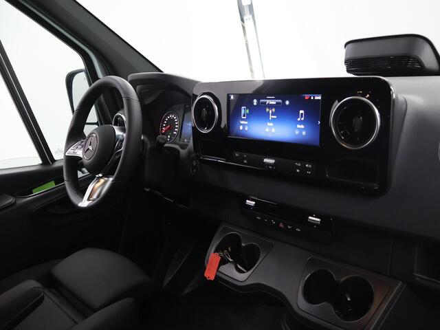 Mercedes-Benz SPRINTER 317 CDI L2H2 RWD PRO Dubbele Cabine | Stoelverwarming | 3500 kg Trekgewicht | Achteruitrijcamera | Climate Control | Airco | Cruise Control |