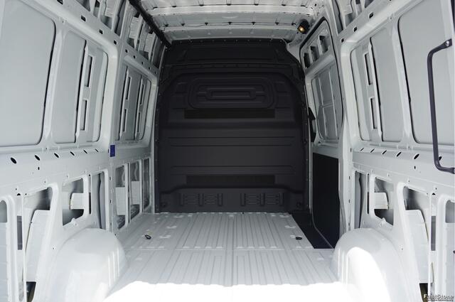 Mercedes-Benz SPRINTER 317CDI Pro L2H2 BPM VRIJ!! 10.25" Mbux Cam, Gev. Stoel, 3.5T Trekgewicht, LED!! NR. A02*