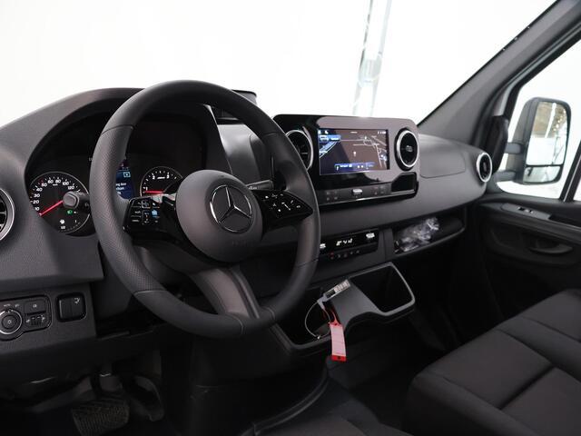 Mercedes-Benz SPRINTER 317 CDI Chassis L3 RWD PRO