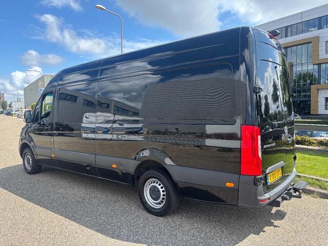 Mercedes-Benz SPRINTER 319CDI L3H2 Automaat Airco Cruisecontrol 3500KG Trekhaak Applecarplay EURO 6