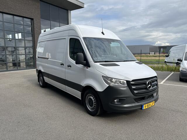 Mercedes-Benz SPRINTER 314 CDI L2 H2 MBUX / Trekhaak / Stand kachel / Camera / Navigatie / Cruise control / Airco / 270 Graden achterdeuren