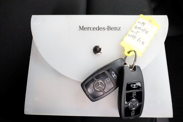 Mercedes-Benz SPRINTER 317 CDI 170pk RWD L2H2 9G Automaat Navi/Camera 11-2020