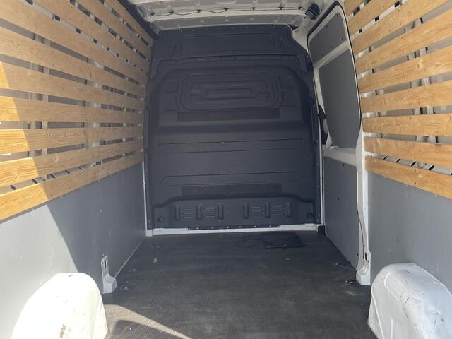 Mercedes-Benz SPRINTER L2H2 Automaat Navi Airco Camera Trekhaak 3Zits DAB