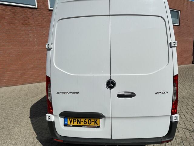 Mercedes-Benz SPRINTER L2H2 Automaat Navi Airco Camera Trekhaak 3Zits DAB