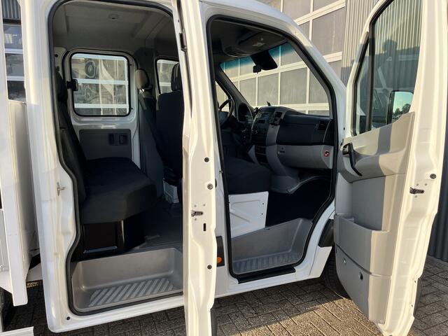 Mercedes-Benz SPRINTER 513 CDI 366 Hiab Laadkraan 018T Trekhaak 2000 kg Airco 6 persoons uitvoering Open laadbak Pick-up Euro 6 Verkeersbord Actiebord Pijlenbord Bakwagen P-up Tachograaf 1e eigenaar ex gemeente