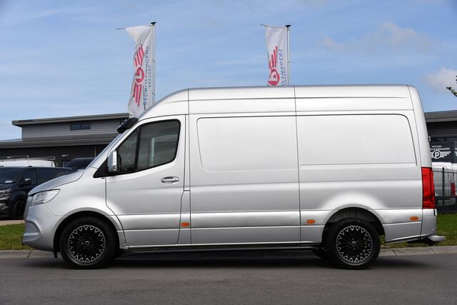 Mercedes-Benz SPRINTER 316 2.2 CDI L2H2 PB Edition Adaptieve Cruise, Camera, 164pk, Automaat, Carplay, Multimedia, Trekhaak, NAVI, Uniek!